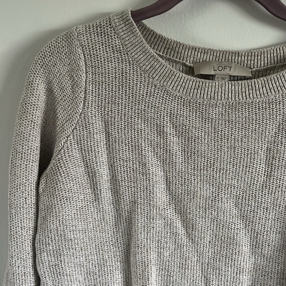 100% cotton knit sweater in a cream / soft white from Loft - Picture 2 of 6